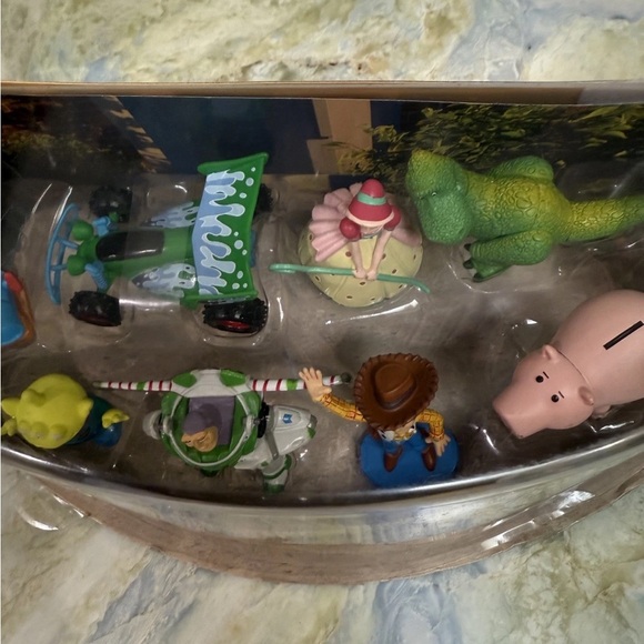 Vintage Disney Pixar Toy Story figurine play set with pullout stage new in box - Picture 2 of 4